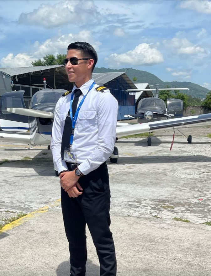 Uniforme de Piloto 2